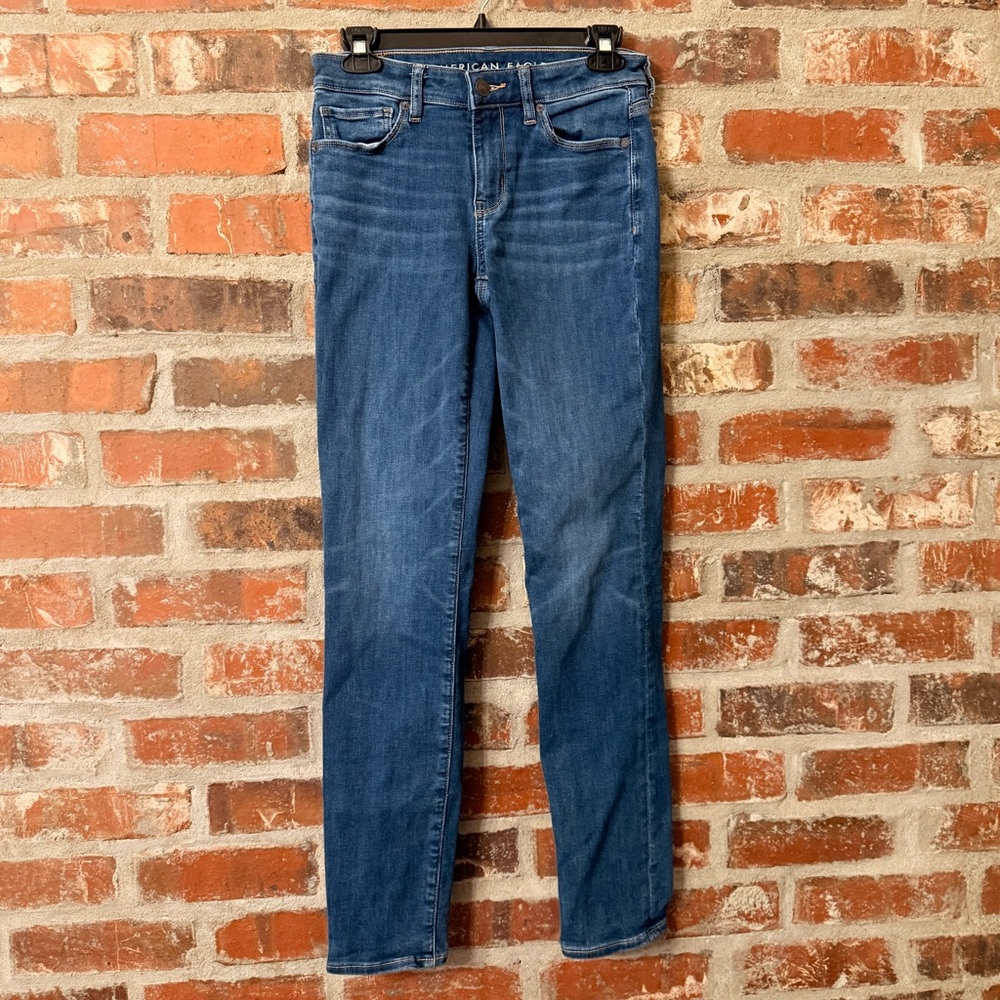 P58 - American Eagle Outfitters Dark Blue Skinny Jeans